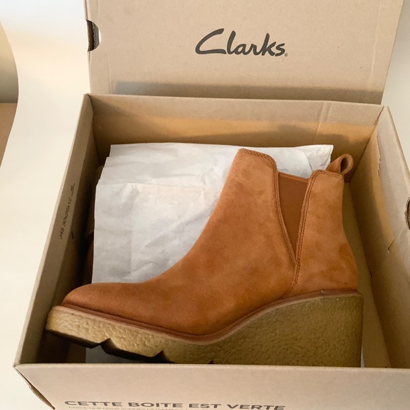 Clarks Women's Clarkford Top Dark Tan Suede Wedged Boots Camel Brown Booties 7.5 - Picture 5 of 14